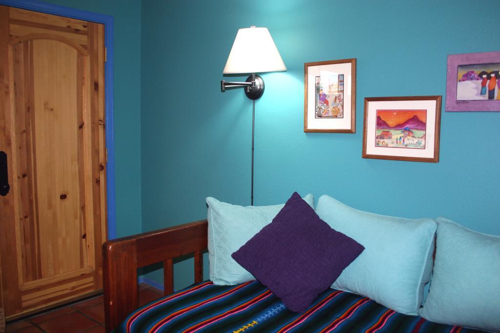Chocolate Turtle B&B Corrales 客房 照片