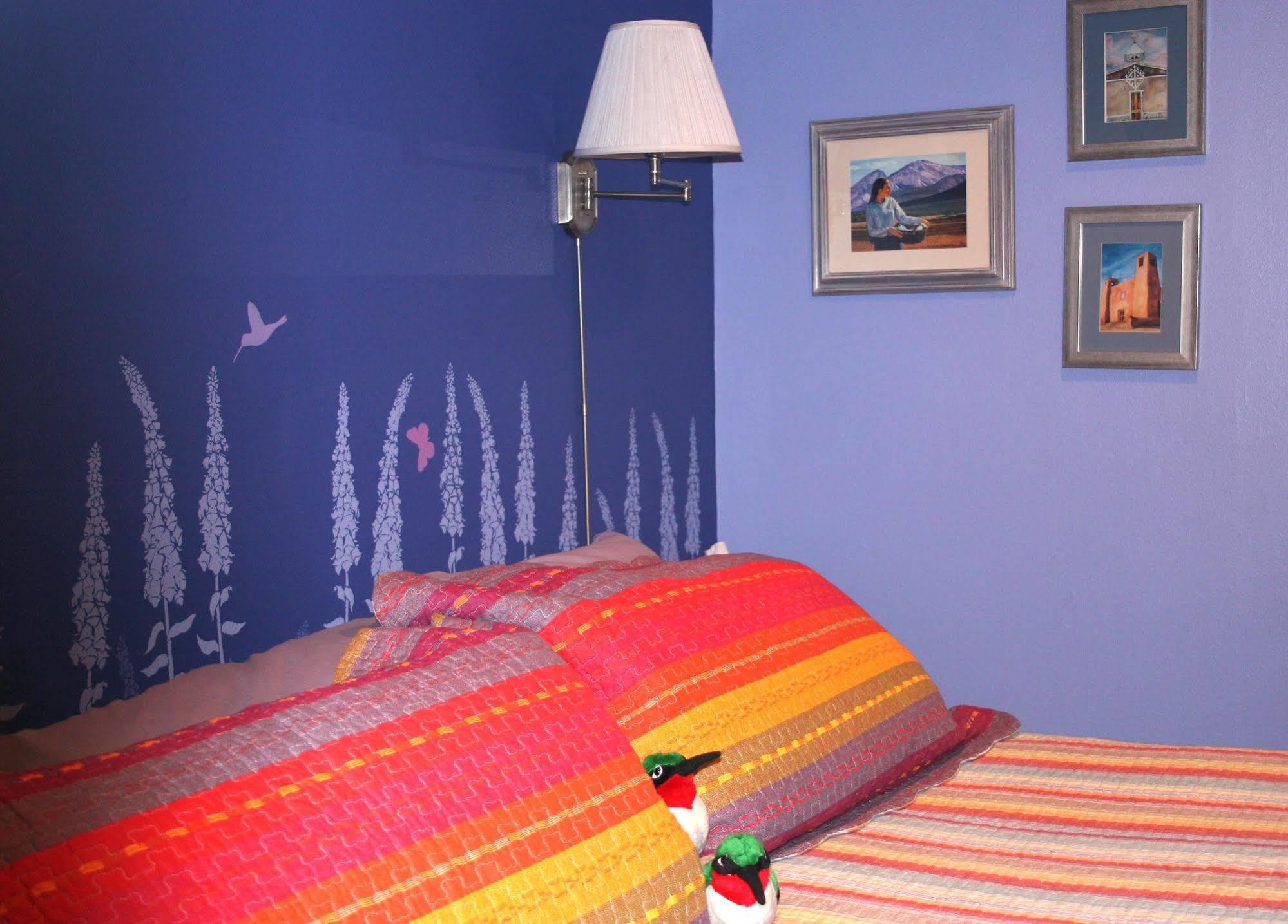 Chocolate Turtle B&B Corrales 外观 照片