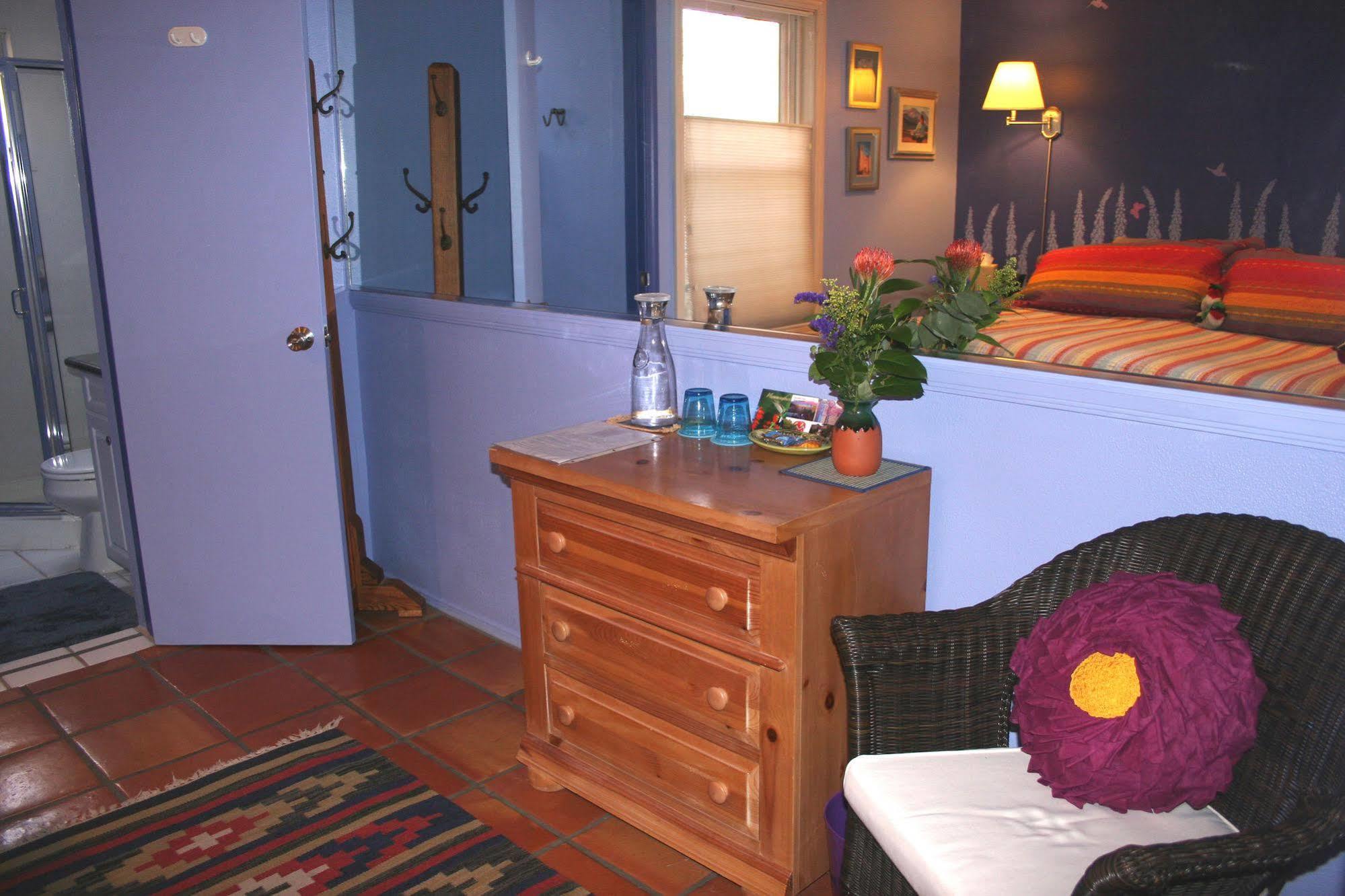 Chocolate Turtle B&B Corrales 外观 照片
